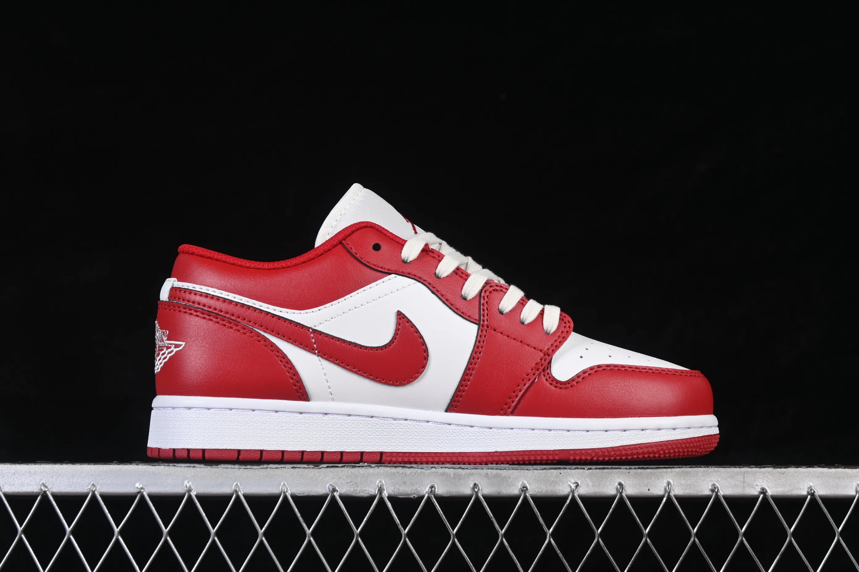 All categories Air Jordan Jordan series basketball shoes Air Jordan 1 Low Air Jordan 1 Low AJ1 Joe 1 Year of the Horse limited edition low-bang cultural casual sneakers 553558-166
